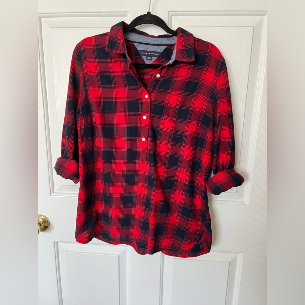 Womens Tommy Hilfiger red/black plaid top size L
